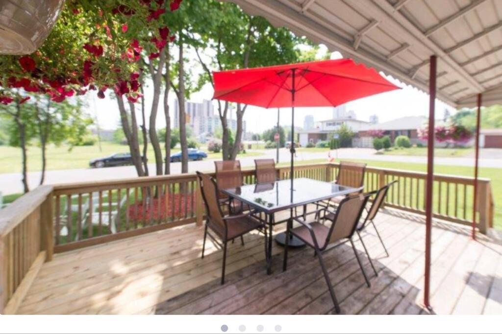 Niagara Skyline Park And Walk To The Falls & Wonderful Free Breakfast Deliverd Daily To The Rental Exterior photo